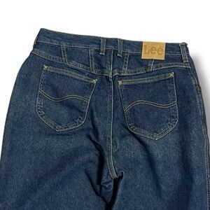 Vintage Lee Jeans 32x29 High Rise Tapered Leg Dark Wash USA Union Tag Western